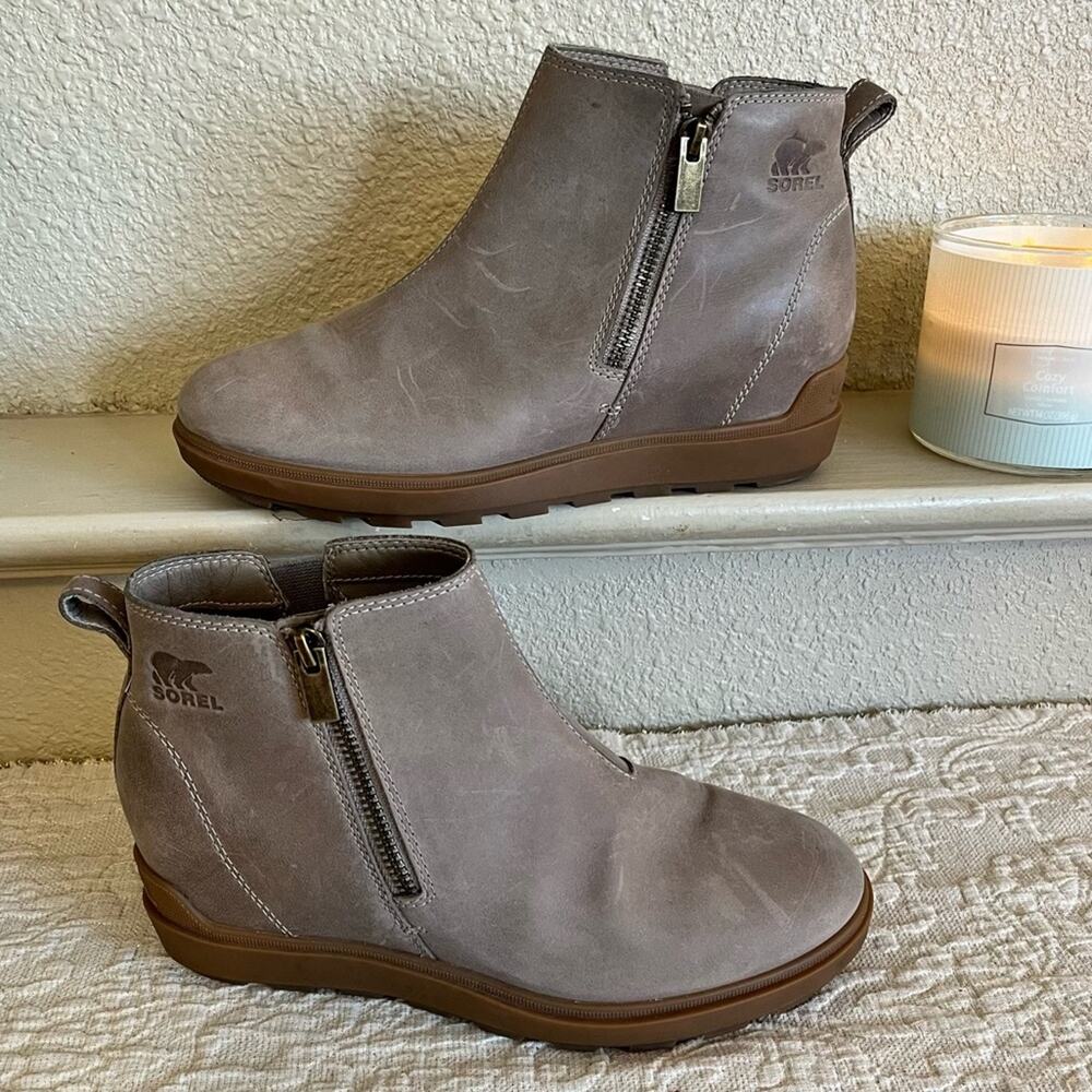 Sorel Women's Evie II Zip‎ Wedge Chelsea Booties Taupe Size 8.5
